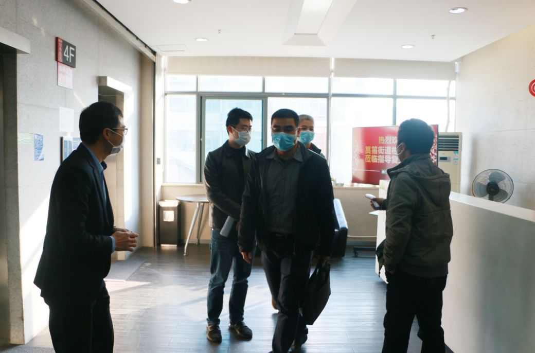 多志成城，携手抗疫 | 筼筜街路主任苏克一行莅临j9国际站备用领导复工情况