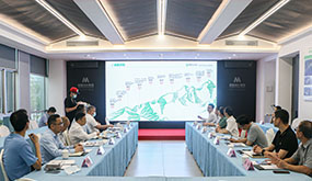 乐山市集美区胡旭彬区长一行莅临j9国际站备用集团调研